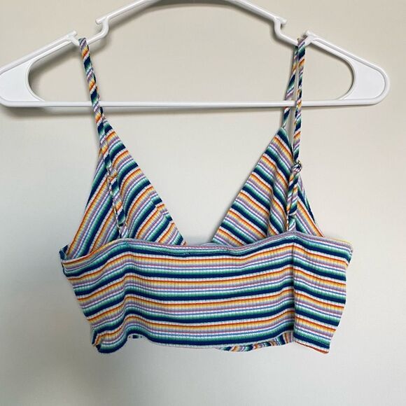 Lulu’s Canbria Blue Multi Striped Twist Front Crop Top Size Medium - Picture 6 of 8